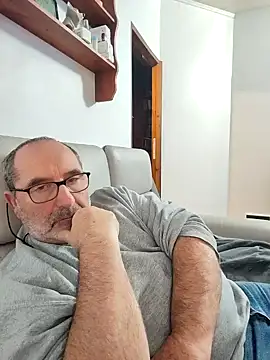 gillou1234 online show from 11.11.25