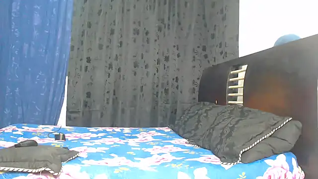 Hot Sharks  online show from 11.02.25