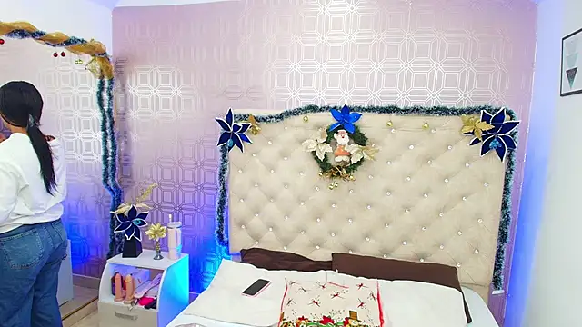 Sara Desire online show from 01.09.25