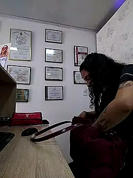 rebekka simpson online show from 03.01.25