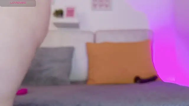 Malka Burning online show from 04.09.26