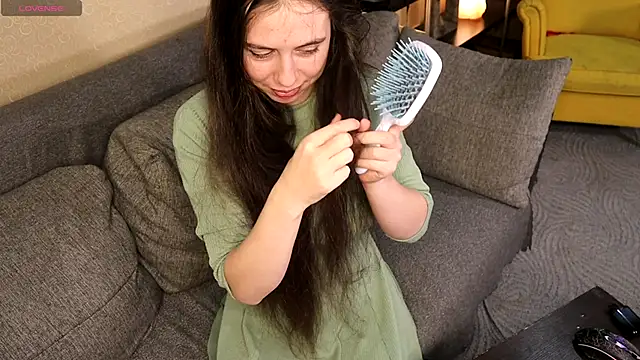 Kete Moon online show from 11.21.25