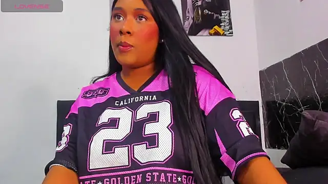 kriixtybrown online show from 04.13.26