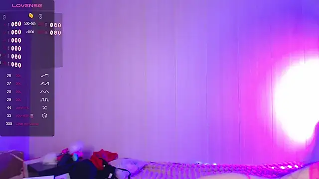 Snapshot of ur_kitty__ chatting on 12.01.25 ur kitty online show from 12.01.25