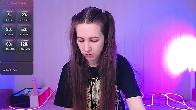 Snapshot of ur_kitty__ chatting on 12.03.25 ur kitty online show from 12.03.25