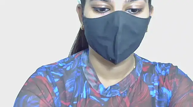 Snapshot of sparkling_queen chatting on 03.14.25 sparkling queen online show from 03.14.25