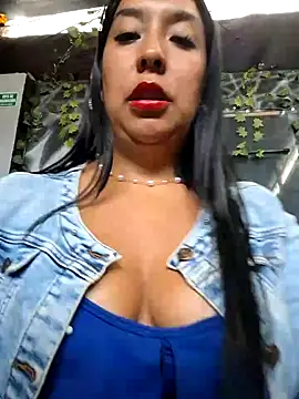 Bella keny online show from 01.21.25