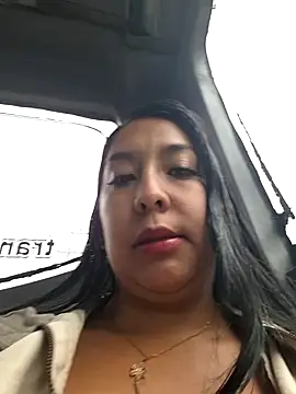 Bella keny online show from 02.05.25