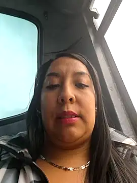 Bella keny online show from 02.25.25