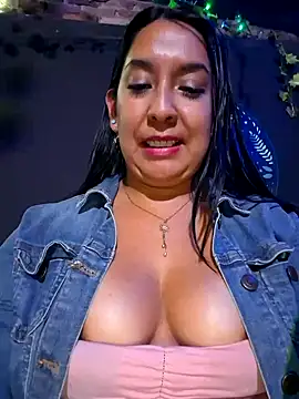 Bella keny online show from 03.04.25