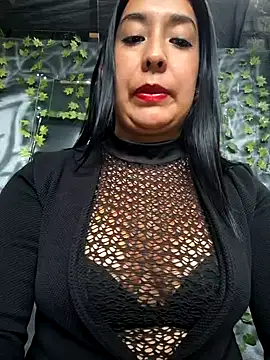 Bella keny online show from 03.17.25