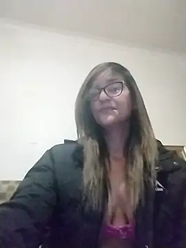 Snapshot of karmicQueen669 chatting on 05.14.26 karmicQueen669 online show from 05.14.26