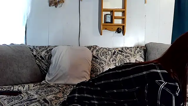 Genevieve143 online show from 11.06.25