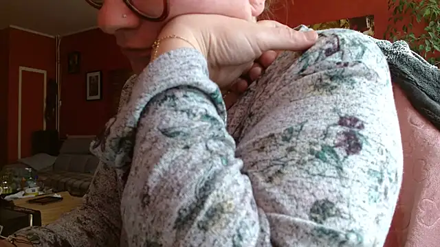 cruellaculdenfer67 online show from 03.17.26