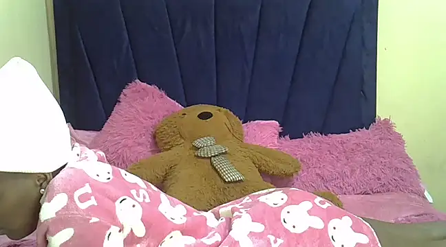 Snapshot of Seexy_nita chatting on 01.28.25 Seexy nita online show from 01.28.25