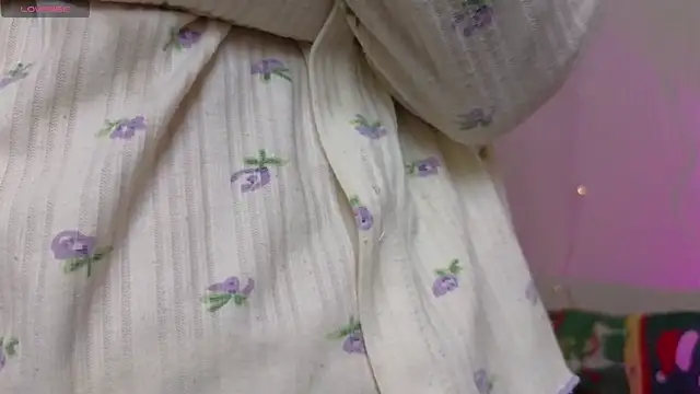 christy memeow online show from 11.29.25