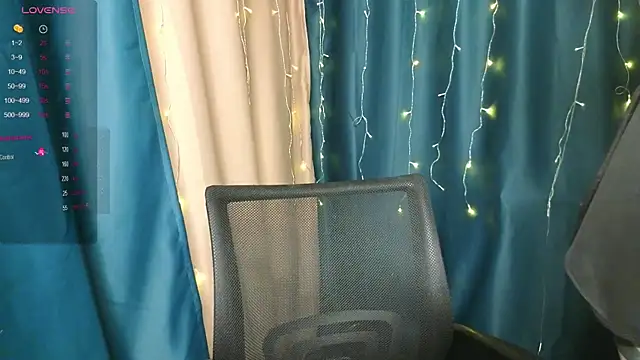 christy memeow online show from 04.19.26