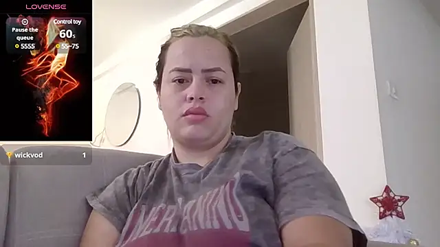 saramartinez1000 online show from 12.09.24