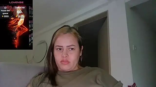 saramartinez1000 online show from 12.15.24