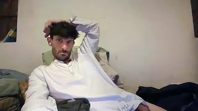 nicolaaaaas online show from 12.19.25