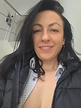 lovewildguy1 online show from 04.10.26