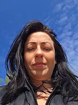 lovewildguy1 online show from 04.16.26