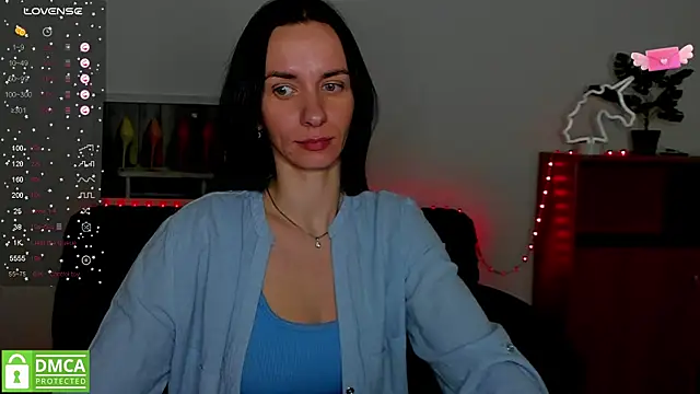 Snapshot of annakillianox chatting on 02.23.25 annakillianox online show from 02.23.25