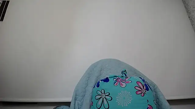 luly pink online show from 11.30.25