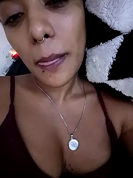 VictoireFeller online show from 09.22.25