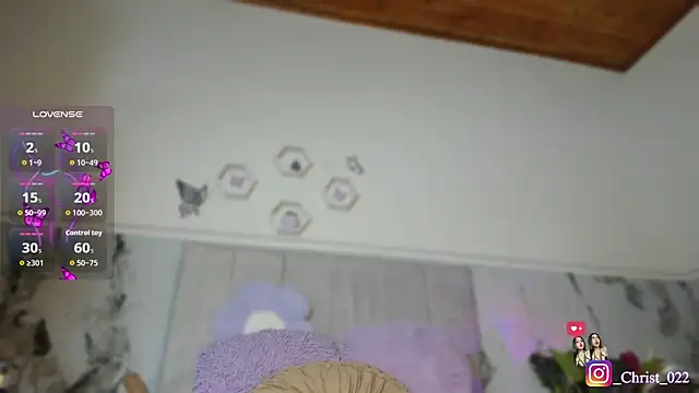 christal cutee online show from 04.16.26