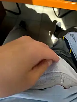 onbifeet online show from 11.16.25