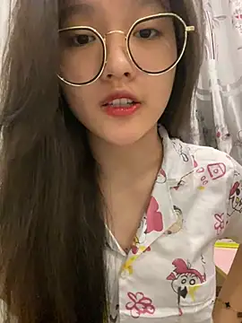 Krixxi22 online show from 12.07.24