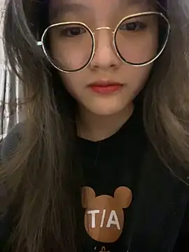 Krixxi22 online show from 12.28.24