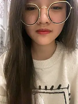 Krixxi22 online show from 02.16.25