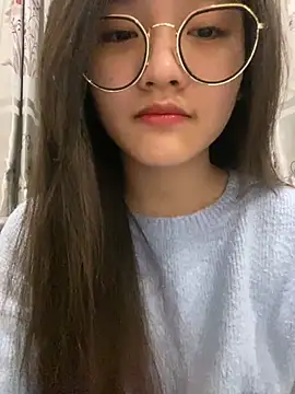 Krixxi22 online show from 02.19.25