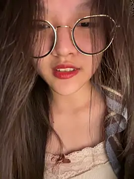 Krixxi22 online show from 09.22.25