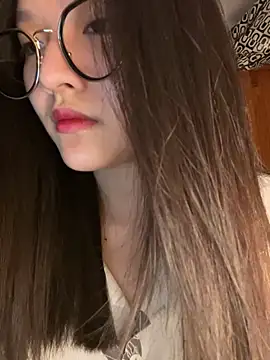 Krixxi22 online show from 09.28.25