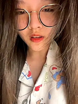 Krixxi22 online show from 12.04.25