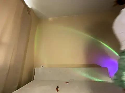 Snapshot of winter__sun chatting on 09.11.25 winter sun online show from 09.11.25