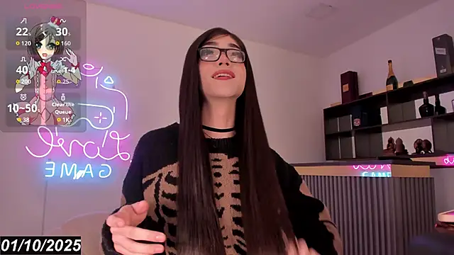 Bonnie Luxury online show from 10.01.25