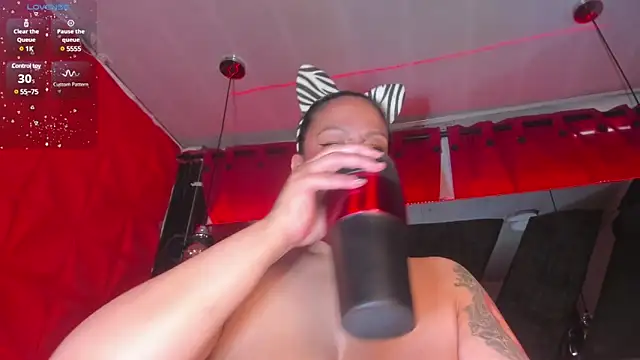 Taylor-hardcore online show from 01.27.25