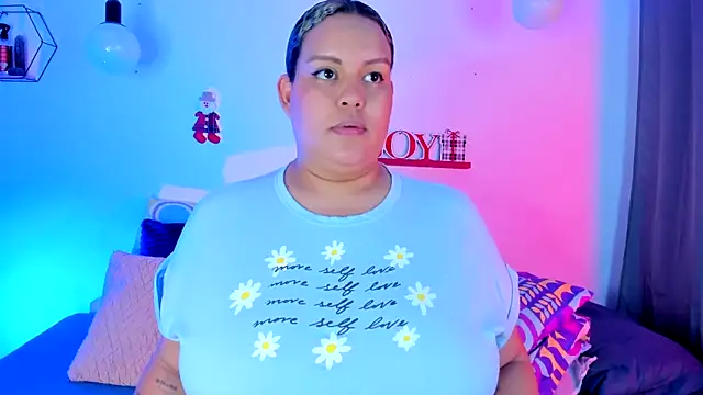 monicabbw  online show from 12.27.24
