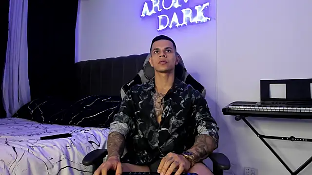 Aron Dark online show from 12.24.24