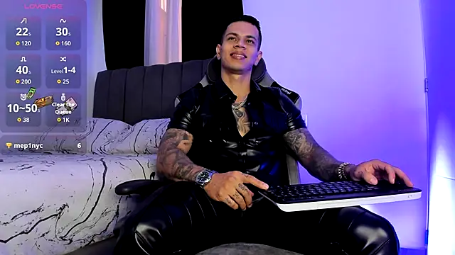 Aron Dark online show from 12.18.25