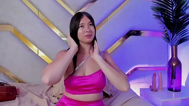 AilynMiller online show from 02.20.25