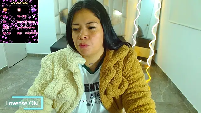 martinna tay online show from 01.30.25