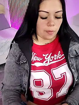 martinna tay online show from 03.07.26