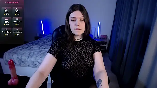 Snapshot of MicheleDoll chatting on 01.08.26 MicheleDoll online show from 01.08.26