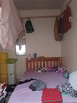 LOVELY-2BERRY online show from 09.26.25