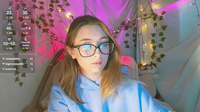 Snapshot of monlight__dana chatting on 12.09.24 monlight  dana online show from 12.09.24